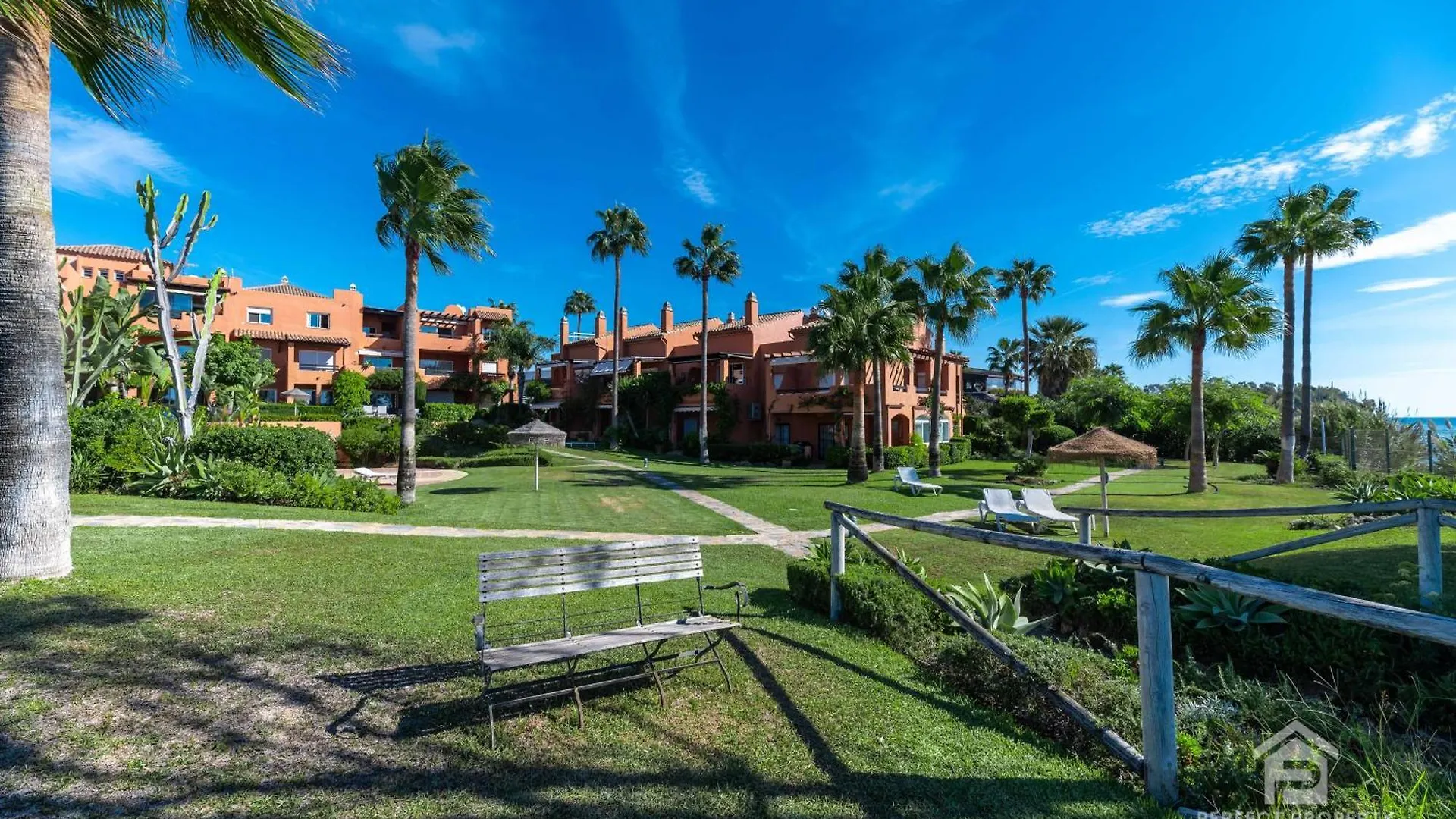Apartmán Casa Africa - Exclusive 2Br By The Sea With Pool Estepona