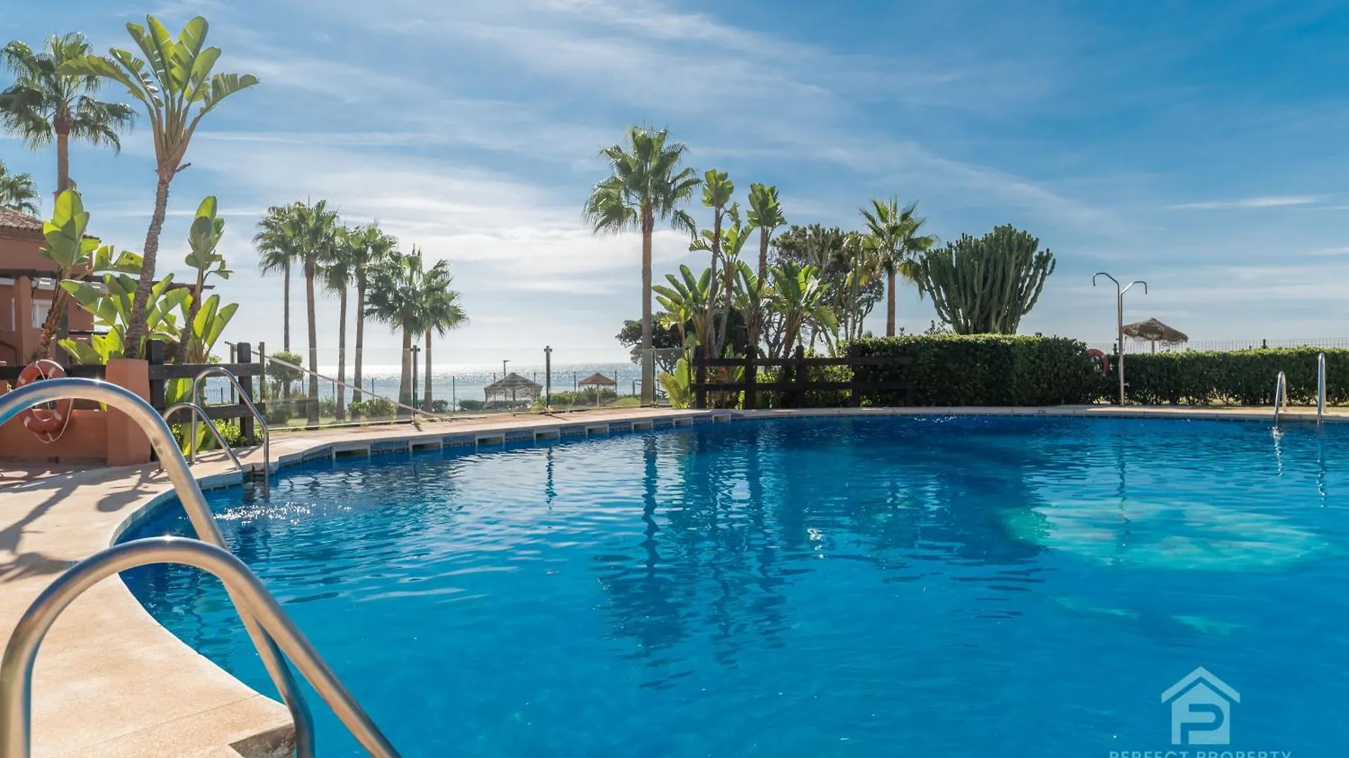 Apartmán Casa Africa - Exclusive 2Br By The Sea With Pool Estepona